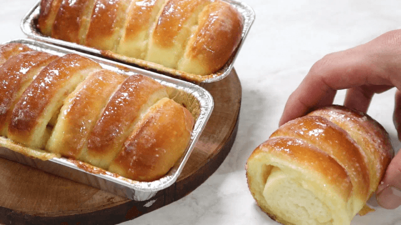 연유브레드 (연유크림빵) Thumbnail