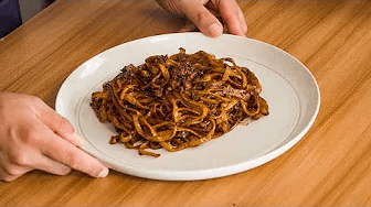 해외에서 난리난 마늘 볶음면 Thumbnail