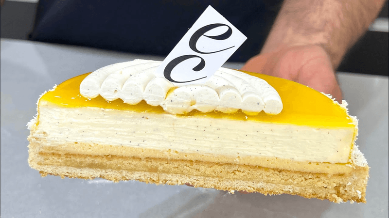 아몬드 크림을 곁들인 망고 치즈케이크 Thumbnail