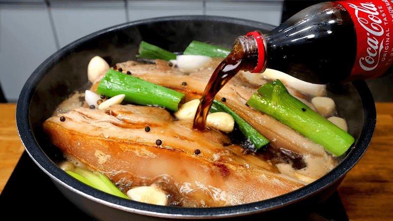 족발보다 맛있는 앞다리살 간장조림 Thumbnail