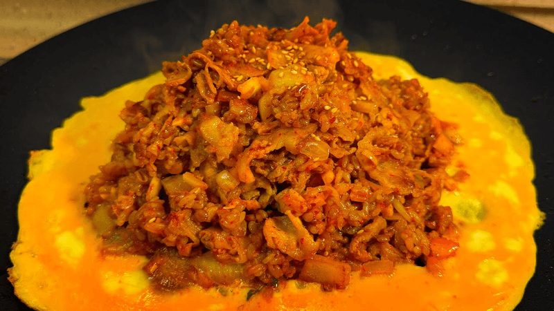 남은 김치꼬다리 절대로 버리지 마세요! 당신이 몰랐던 김치꼬다리의 재능 ep.1 Thumbnail