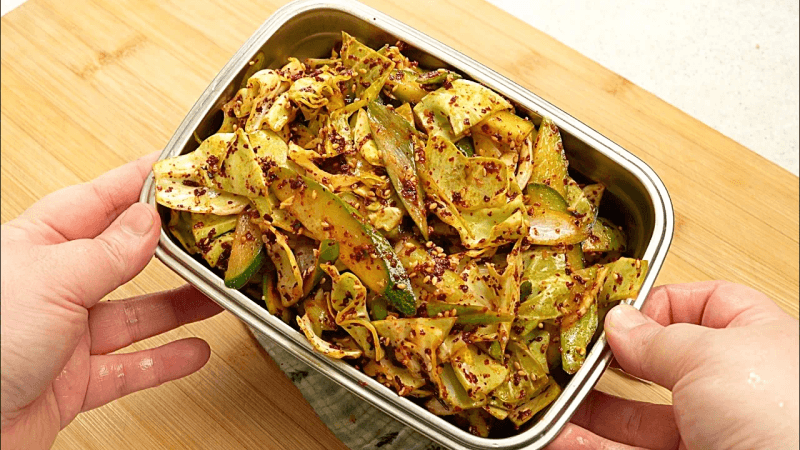 양배추 한 통 순삭🔥 5분 겉절이 이게 진짜입니다 Thumbnail