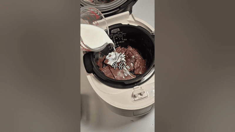 초등학생도 가능한 촉촉한 초코케이크 레시피 Thumbnail