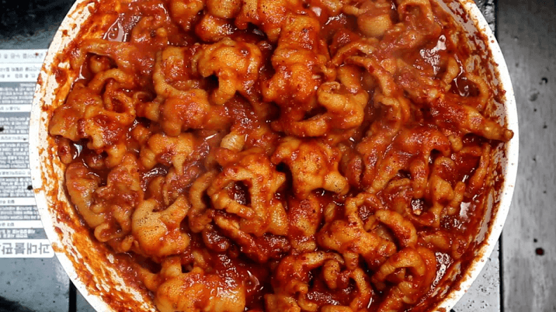 천만 원에 팔리던 불맛 무뼈닭발 전문점 레시피 Thumbnail