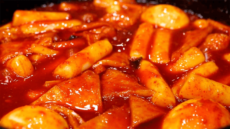 옛날 떡볶이에 '이걸' 넣었더니 대박입니다 Thumbnail