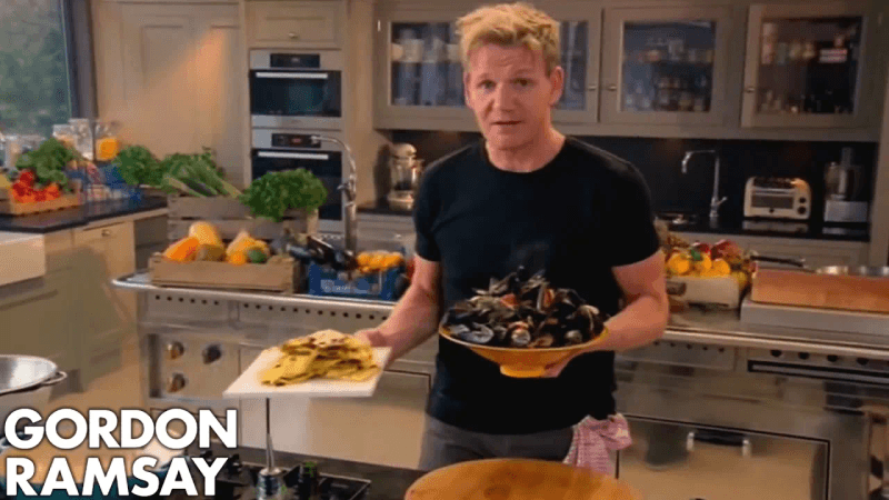Steamed Mussels with Saffron Flatbread Thumbnail
