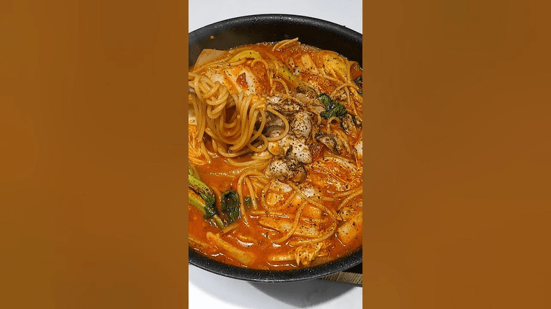 얼큰한 굴 파스타 Thumbnail