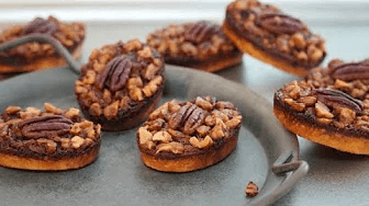 호두파이 만들기 , 카페 오픈하면 쓰려고 했던 레시피 에요~카페디저트, 선물용 베이킹으로도 너무 좋은 #호두파이# Walnut pie recip Thumbnail