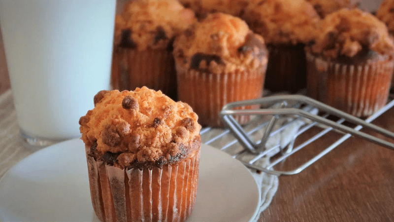 황치즈 머핀 완벽 레시피! 촉촉하고 달달 짭짤한 "황치즈머핀" 만들기 Thumbnail