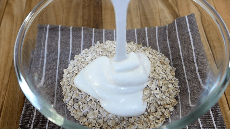 요거트를 넣고 오트밀을 구워 보세요❗살 안찌는~ 바삭하고 쫀쫀한 오트밀스콘을 만들수 있어요 Thumbnail