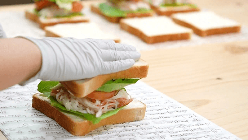 [카페판매 레시피] 맛있는 게살샌드위치 만들기 Thumbnail