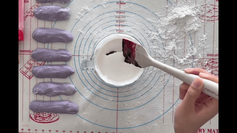 전자레인지로 간단하게 만드는 블루베리 크림 모찌 Thumbnail