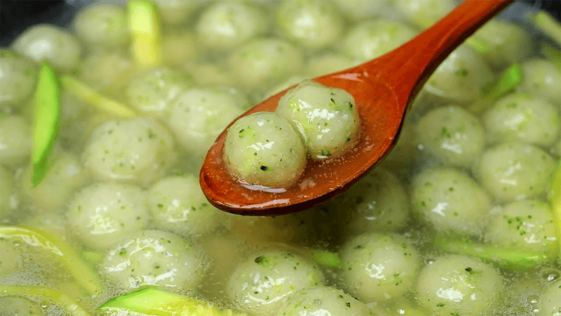 감자옹심이 너무너무 맛있어요 Thumbnail