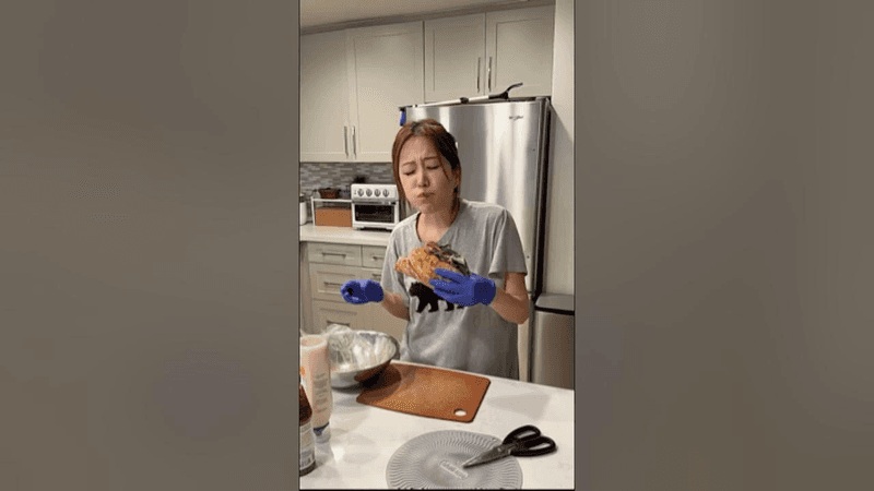 이거 사먹을 필요 없어요! 초간단 반미 샌드위치 레시피 Thumbnail