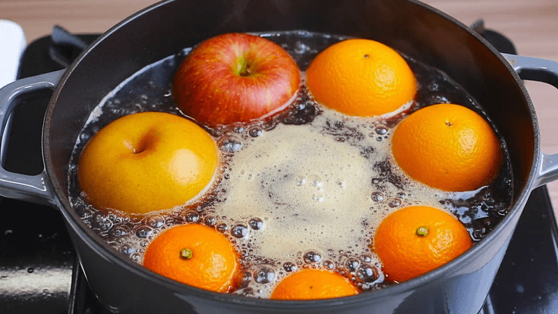 겨울철 감기 예방! 맛없는 과일로 만드는 따뜻한 뱅쇼 Thumbnail