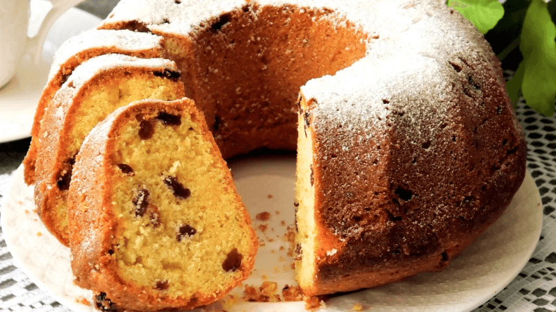 Kuchen 'Stolichny'. Klassiker mit zarter Butternote und Vanillearoma. Thumbnail