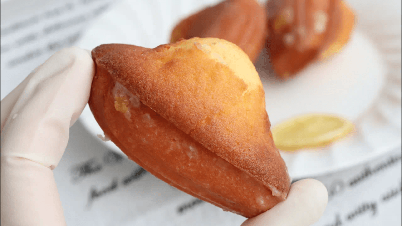 향긋촉촉 유자마들렌 Yuzu madeleine 통통한 마들렌 배꼽 만들기 Thumbnail