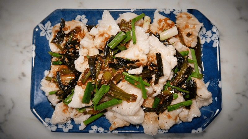 간편하게 만드는 5분 닭가슴살 밥도둑 반찬 레시피 Thumbnail