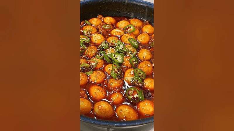 다진 돼지고기 메추리알 고추장 조림 Thumbnail