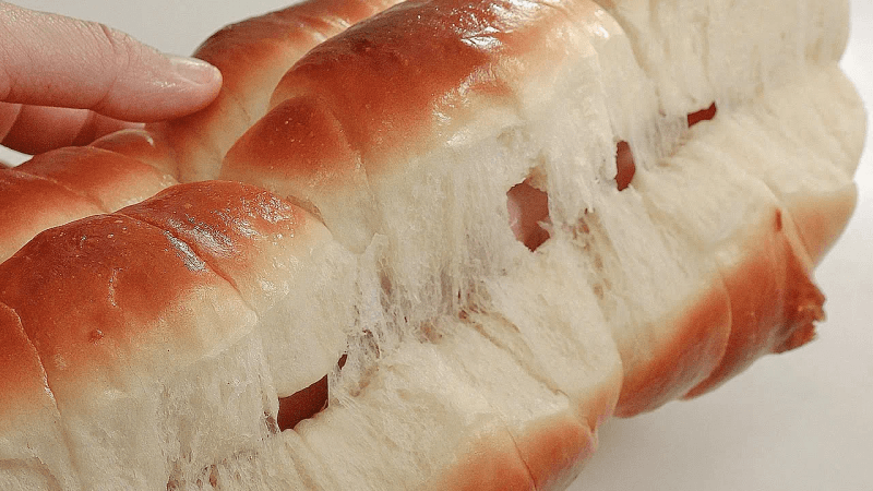 탕종법으로 만든 극강의 촉촉, 쫄깃 우유빵 Thumbnail