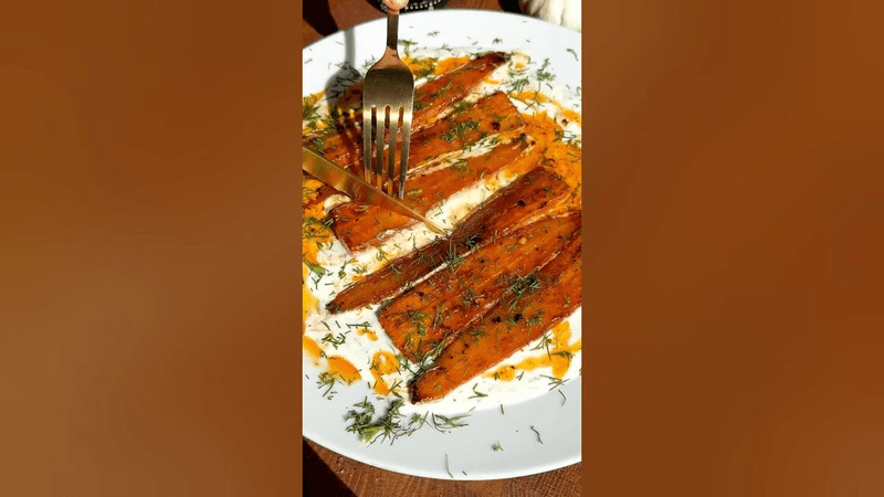 매콤한 꿀 유약 당근 Thumbnail