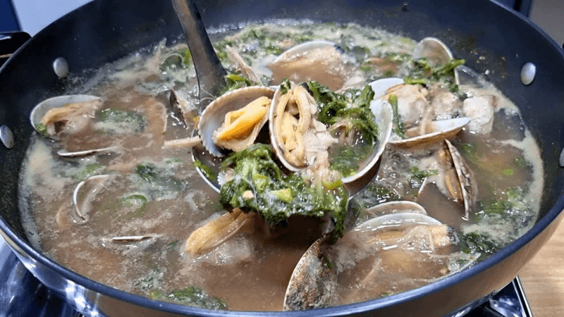 바지락 냉이 된장국 Thumbnail