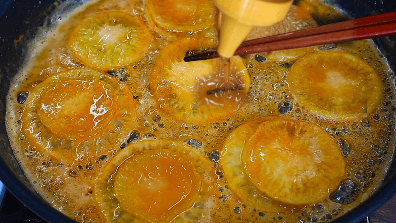 이건 진짜 몰랐어요! 김장무로 이렇게 만들면 가족들이 1년 내내 기침 안 해요👍 Thumbnail