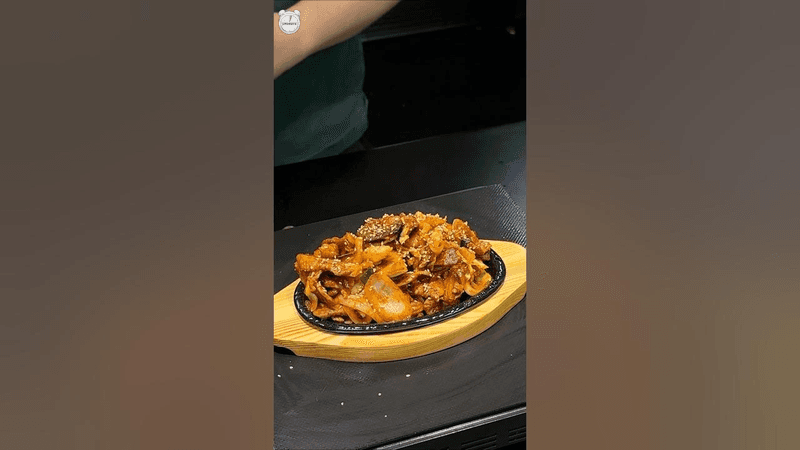 아마 여러분들의 인생 제육볶음 레시피가 될 겁니다. Thumbnail