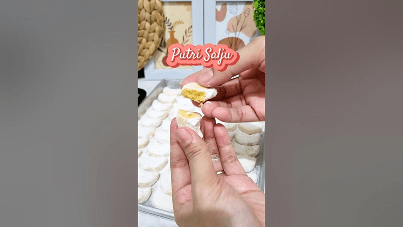 Melt-in-the-Mouth Snow White Cookies (Putri Salju) Thumbnail