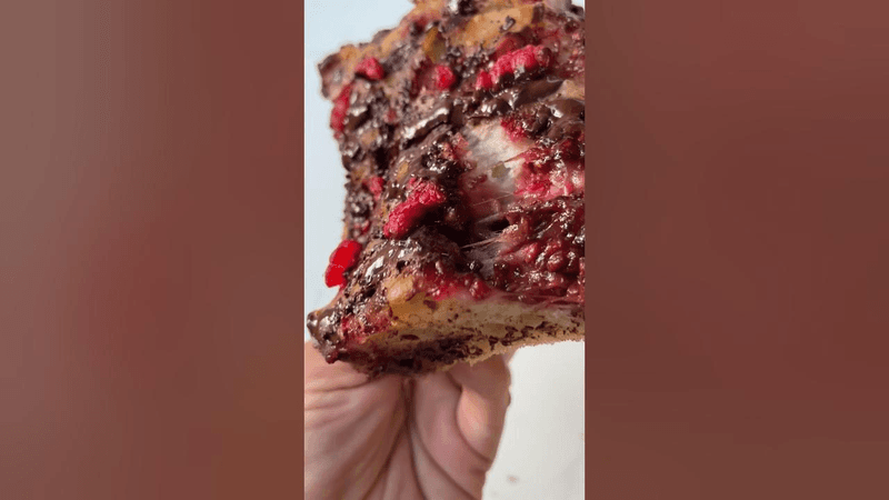 라즈베리 초콜릿 포카치아 Thumbnail