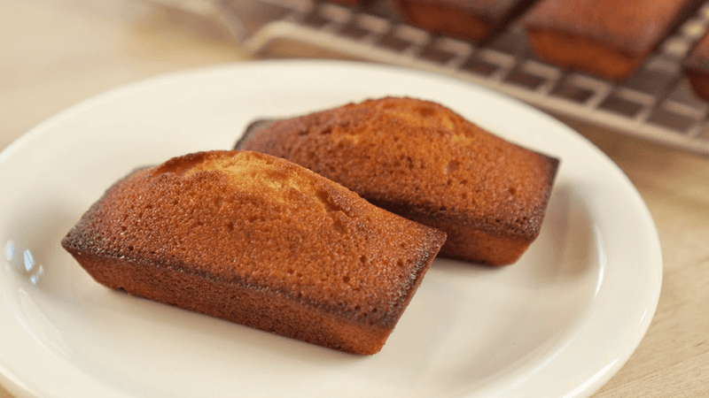 빠작 쫀덕한 식감! 기본 휘낭시에 만들기 (에어프라이어, 종이컵 계량) Thumbnail