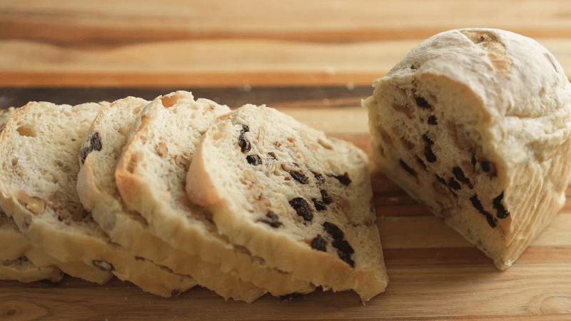 오일, 설탕, 무반죽! 초간단 크랜베리 호두빵 Thumbnail