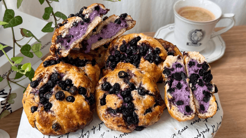 블루베리 크림치즈 스콘 Thumbnail