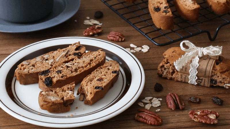 Sub) 5분만에 반죽 끝! 정말 쉽고 맛있는 노버터 통밀 비스코티｜자도르 Thumbnail