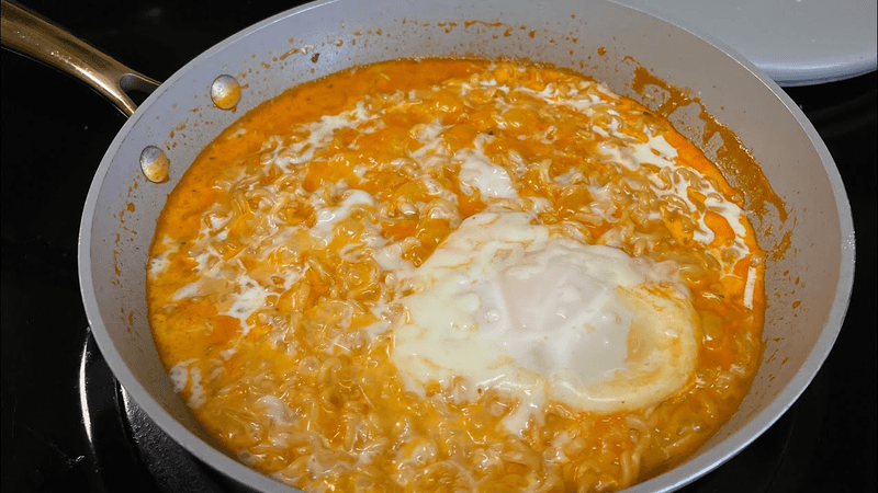 How To Make A Creamy Rose Buldak Ramen Thumbnail