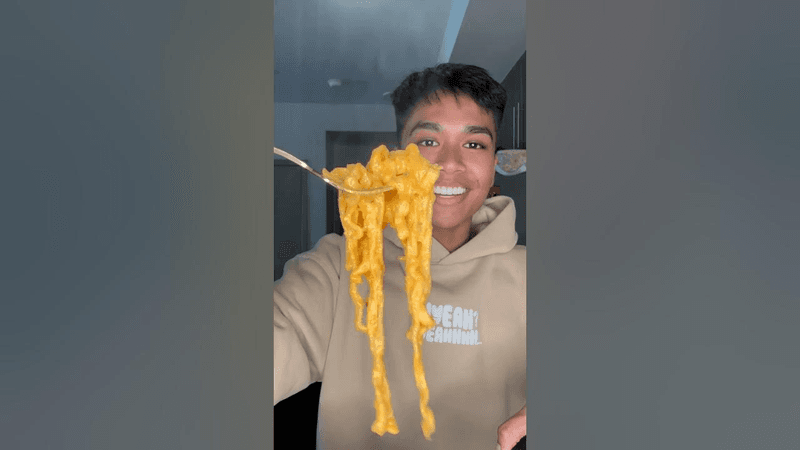 The Proper Way to Make Buldak Ramen Thumbnail