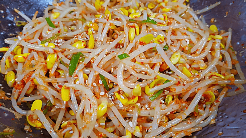 식당처럼 맛있는 콩나물무침 비법 Thumbnail