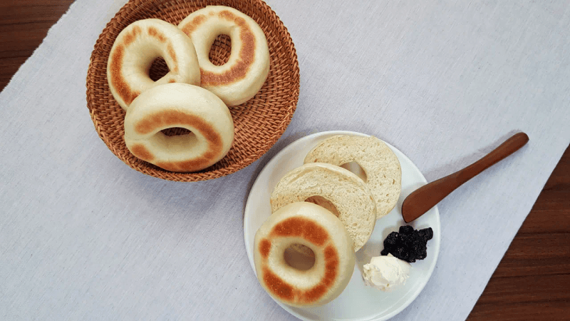 [노오븐] 겉바속쫄 베이글 | 프라이팬으로 베이글 만들기 Thumbnail