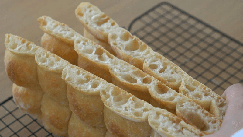 빵은 이렇게 만들면 건강해요✨ (설탕x 우유x 버터x) Thumbnail