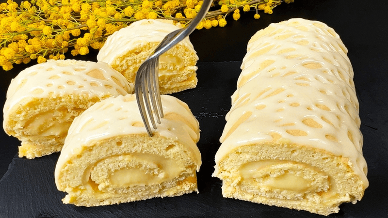 사과 롤 케이크 Thumbnail