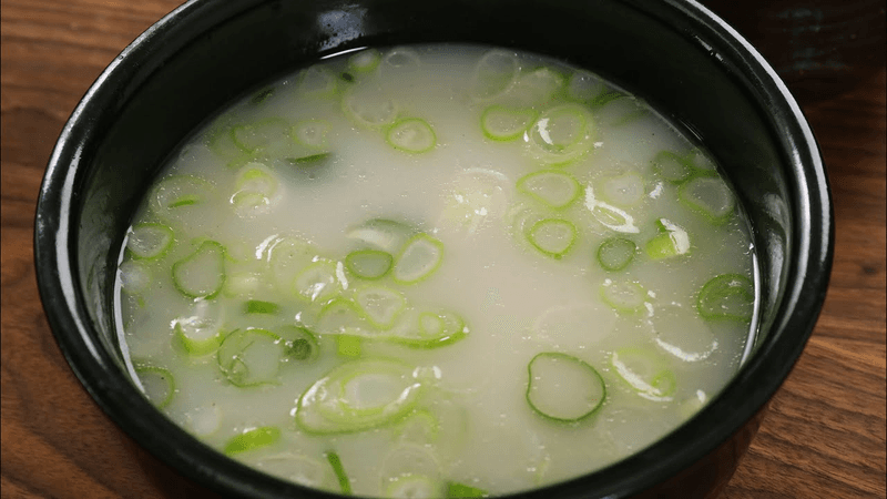 Beef bone broth (Sagol-gukmul) Thumbnail