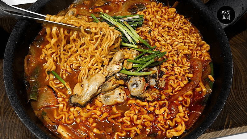 이 라면은 지금 아니면 못 먹습니다. Thumbnail