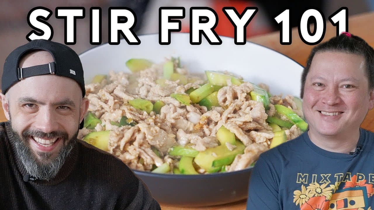 Pfannengericht mit Schweinefleisch und Gurken Thumbnail