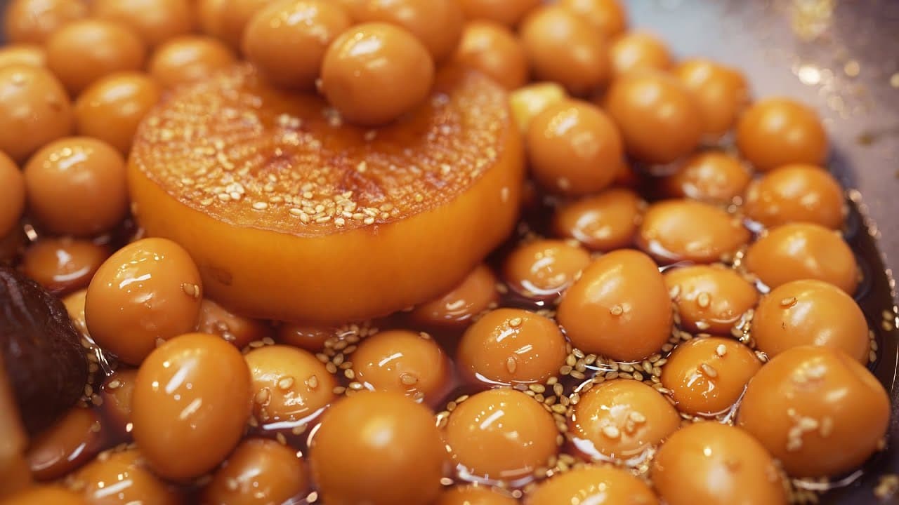 이거 때문에 애기가 밥 더 먹겠다고 난리에요😁감칠맛 폭발하는 메추리알 조림 레시피 Thumbnail