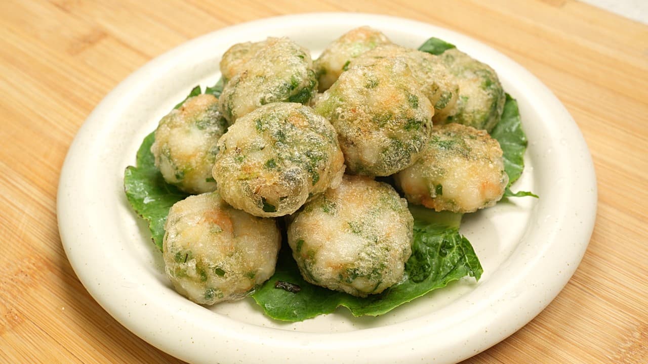 밀가루 없이 초간단 동글동글 새우만두 Thumbnail