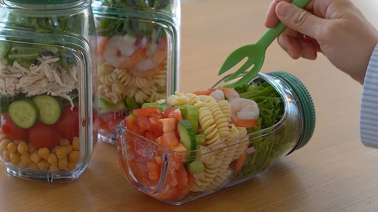 눅눅함 0%  비밀공개‼️내 샐러드가 2주 내내 바삭한 이유, 다이어트 도시락 종결 (feat. 미국 핫템) Thumbnail