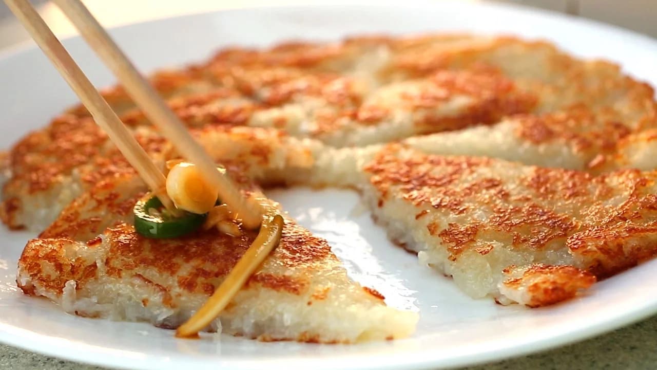Simple potato pancake (Gamjajeon) Thumbnail