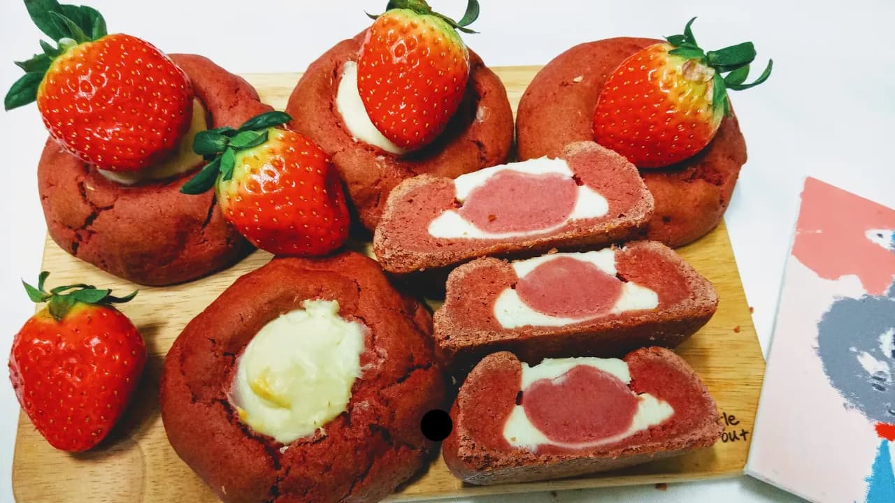 스트로베리쿠키#딸기쿠키#아메리칸쿠키#꾸덕쿠키 Thumbnail