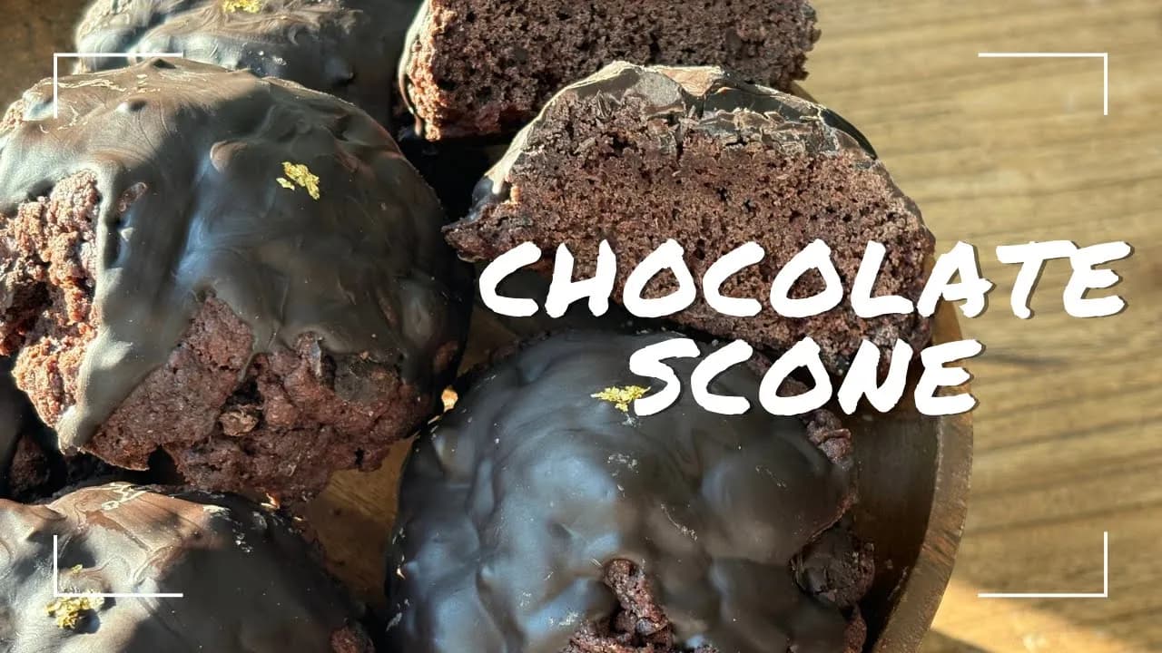 🍫 한달에 1000개씩 판매하는 우리가게 효자 디저트, 초코 스콘 만들기 ! Thumbnail