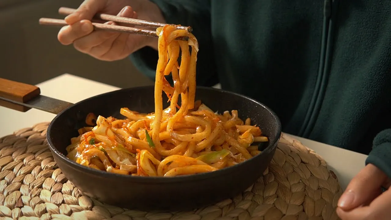 정말 맛있는 볶음우동 Thumbnail